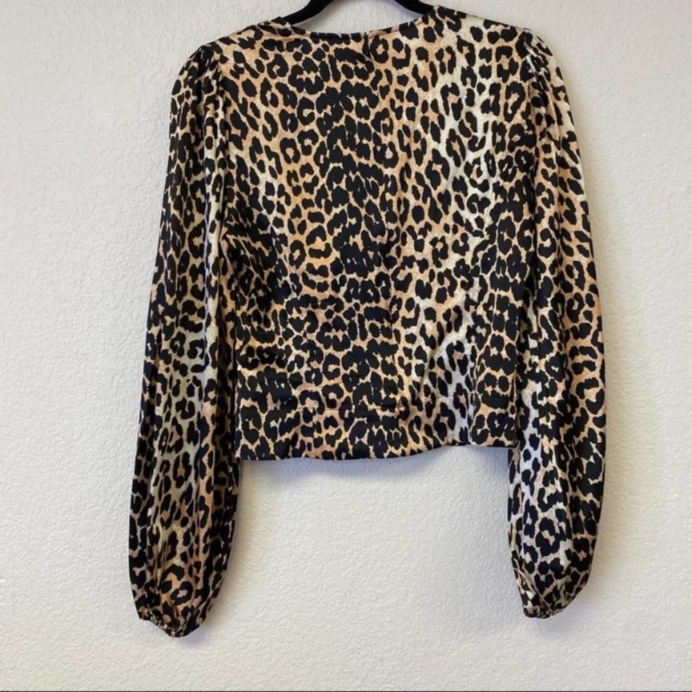 GANNI Leopard Print Silk Satin Blouse Top sz S - Picture 4 of 8